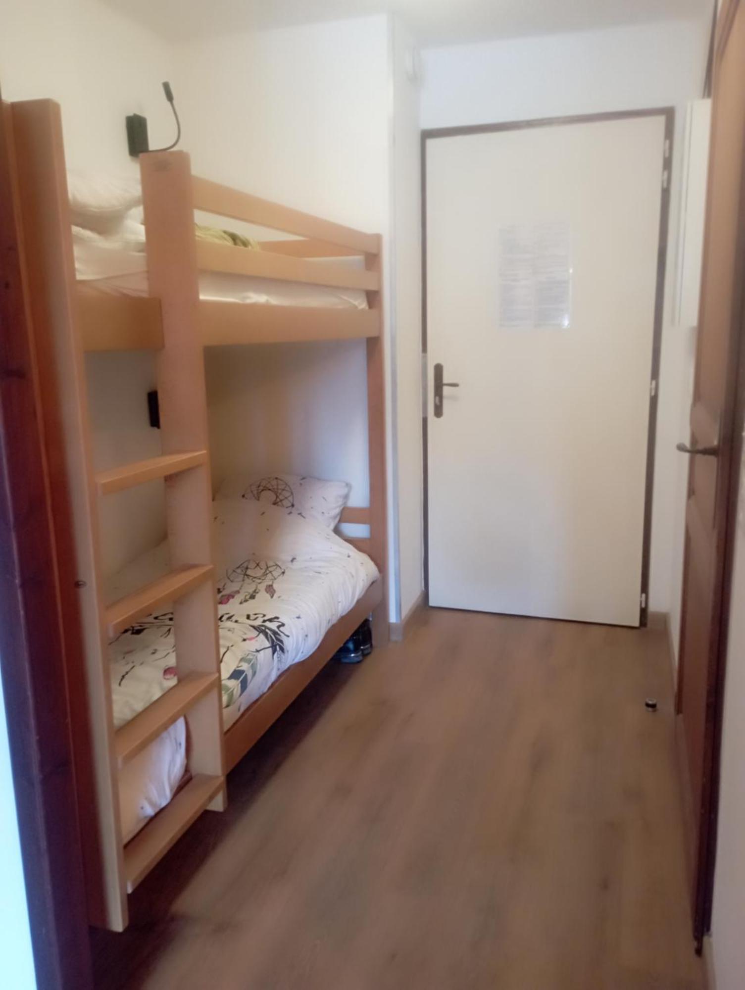 Grand Studio Tout Confort Pour 4 Personnes Брид ле Бен Екстериор снимка